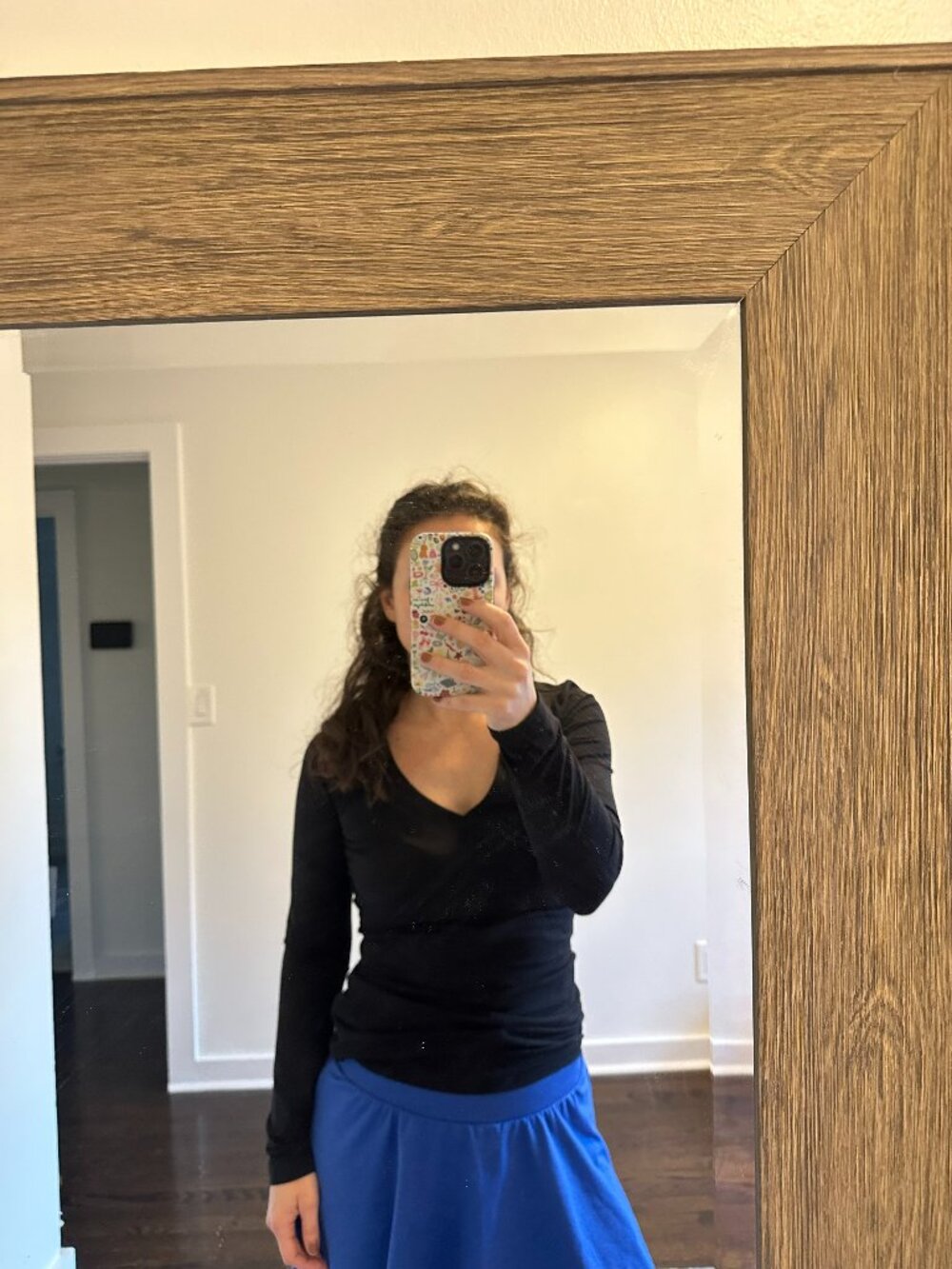 Athleta Black Ruched Long Sleeve V-Neck Athletic Top | Size Small